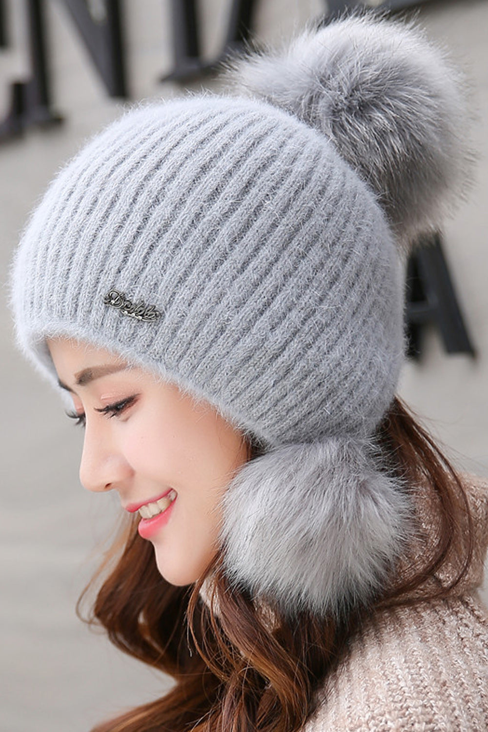 Women Hair Ball Decorated Solid Color Autumn & Winter Cap
