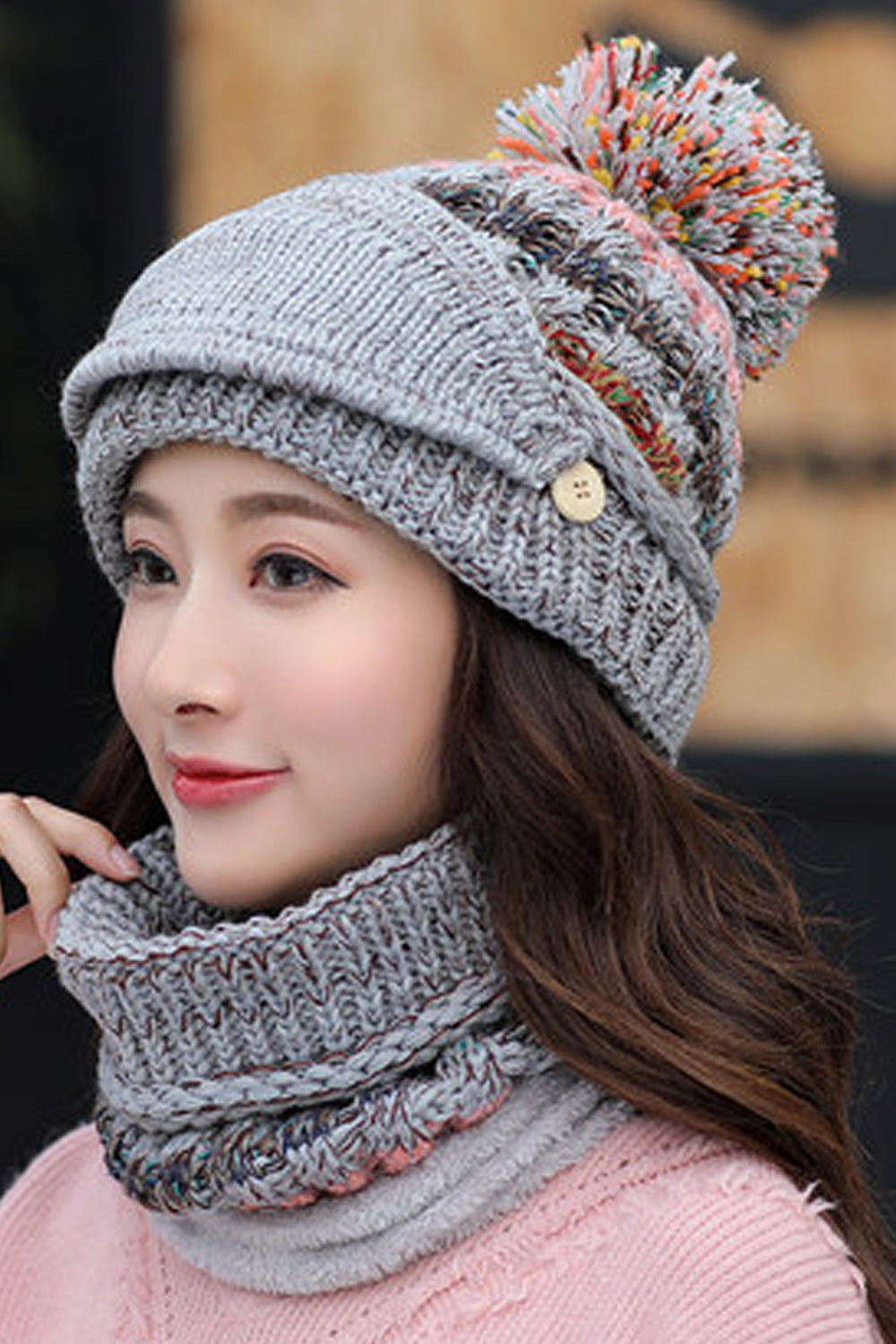 Women Fashionable Contrast Color Scarf Set Hair Ball Decorated Cap