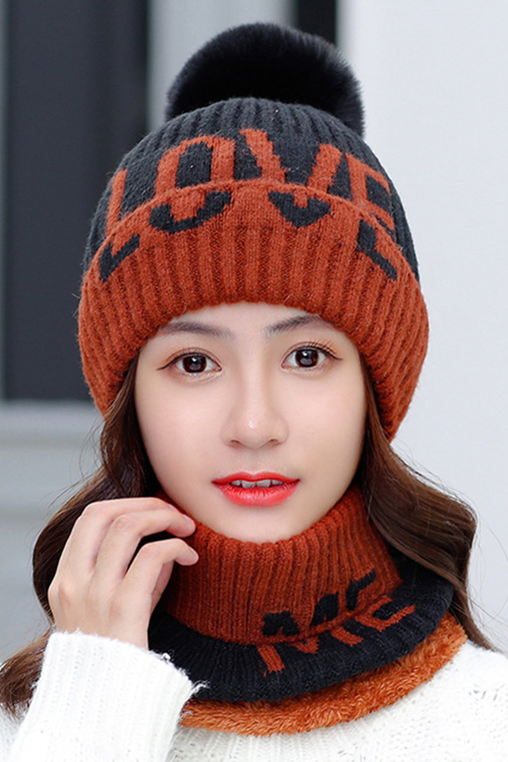 Women Elegant Contrast Color Two Piece Scarf Set Warm Cap