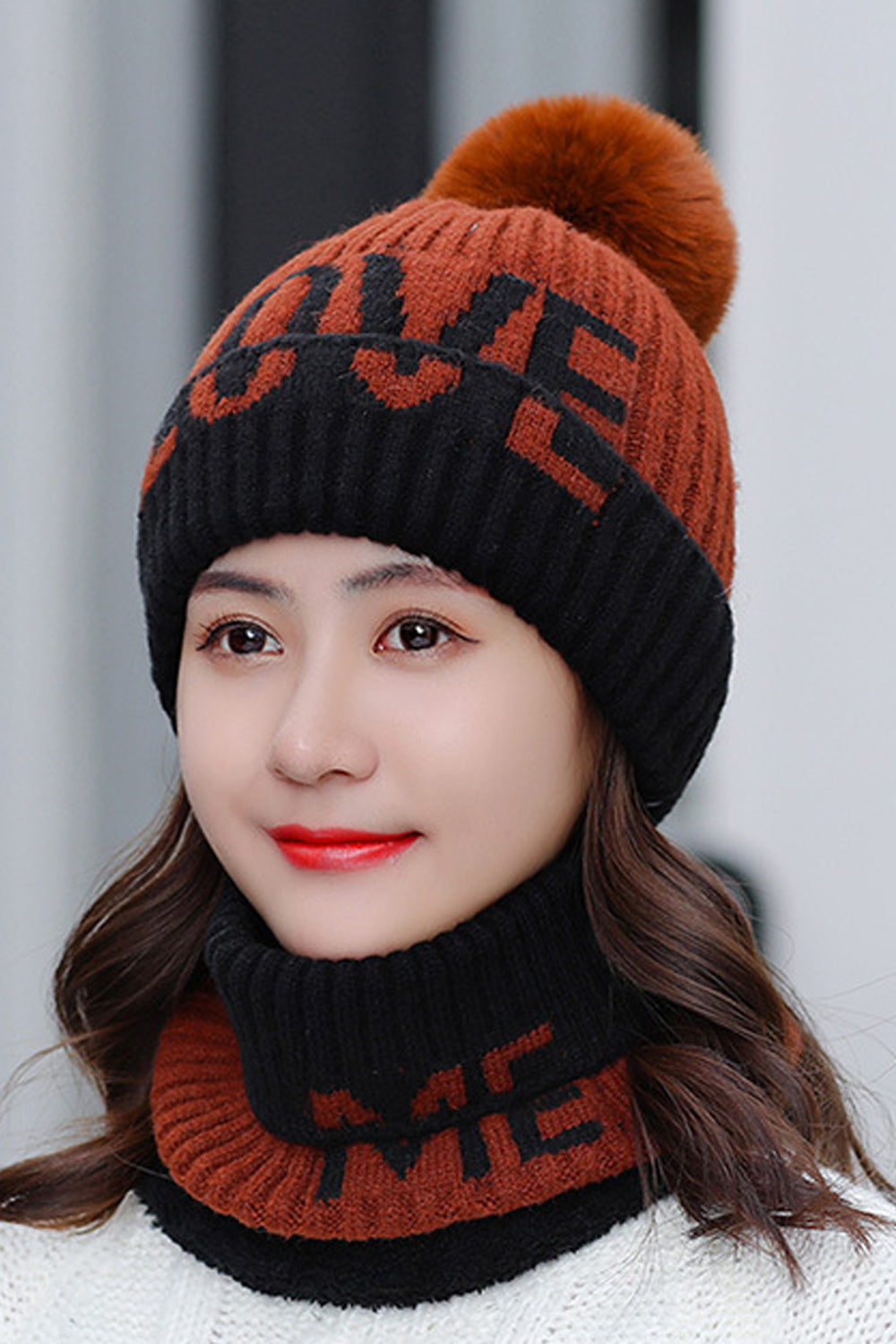 Women Elegant Contrast Color Two Piece Scarf Set Warm Cap