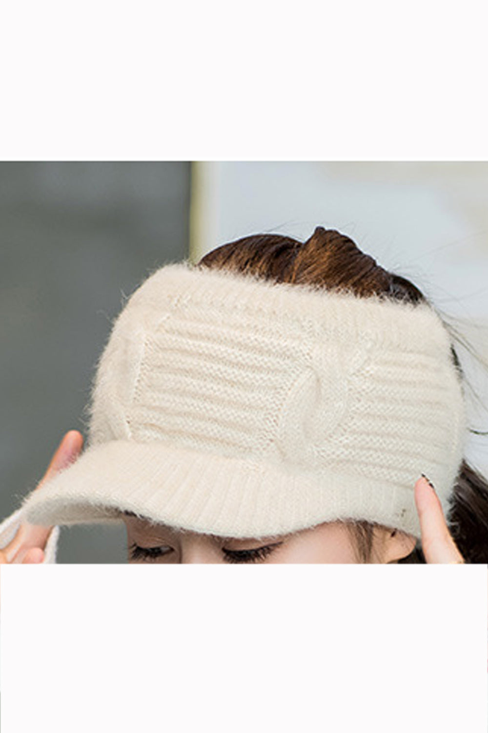 Women Breathable Empty Top Solid Color Warm Cap