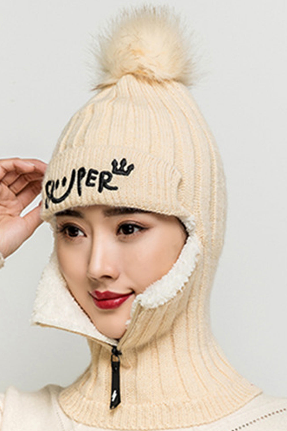 Women Solid Color Letter Embroidered Zipper Closure Bib Mask Cap