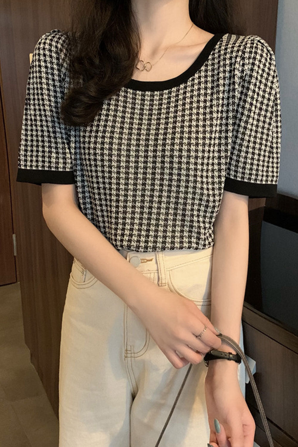 Women New Fashion Ice Silk Round Scoop Neck Short Sleeves Lattice Pattern Niche Design Thin Section Summer Casual Loose Top