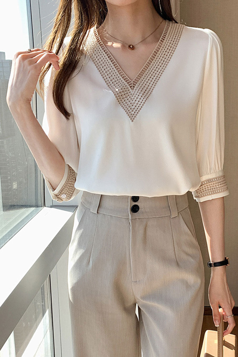 Women New Fashion Beautiful V-Neck Five Quarter Sleeves Solid Color Summer Casual Loose Temperament Chiffon Top