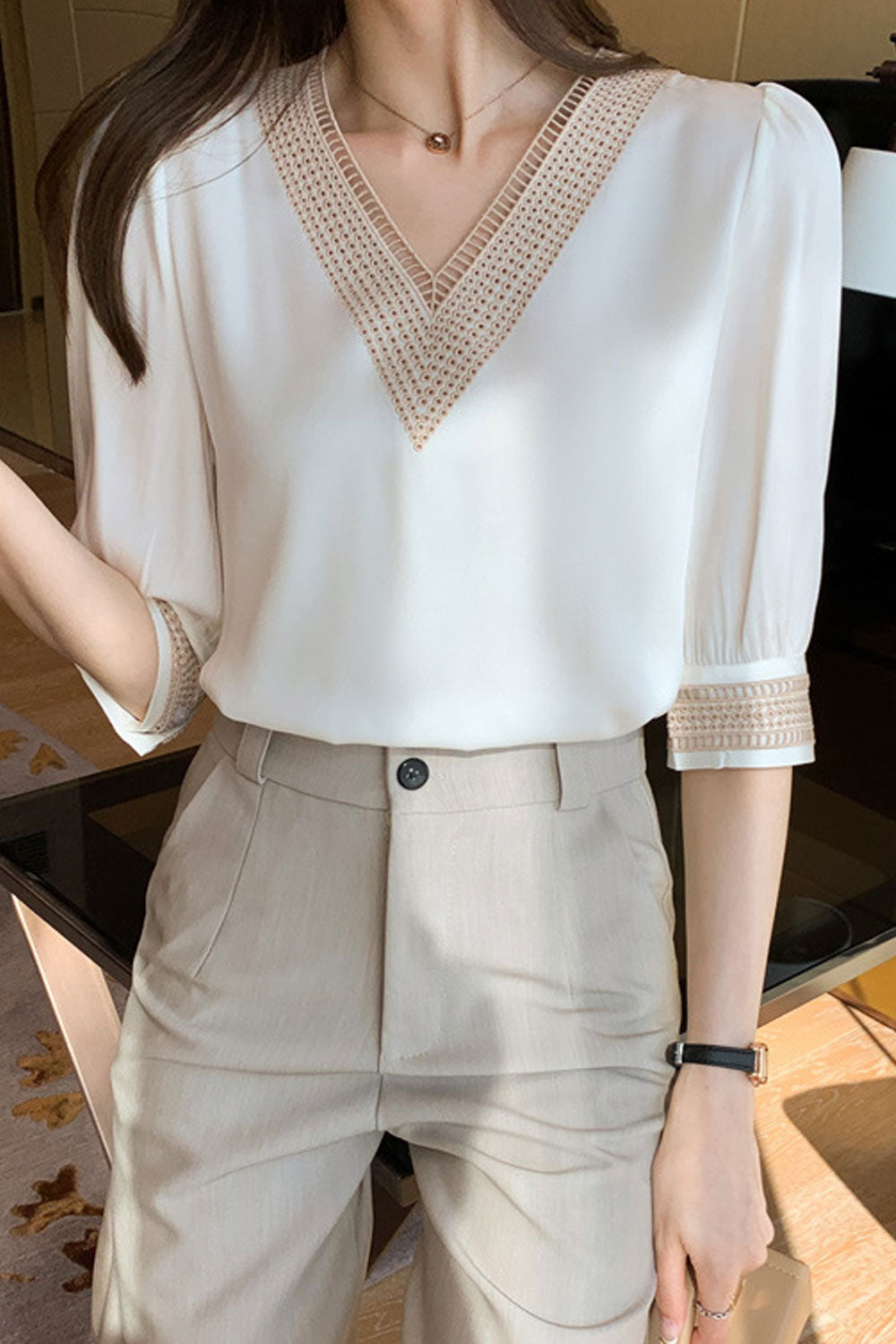 Women New Fashion Beautiful V-Neck Five Quarter Sleeves Solid Color Summer Casual Loose Temperament Chiffon Top