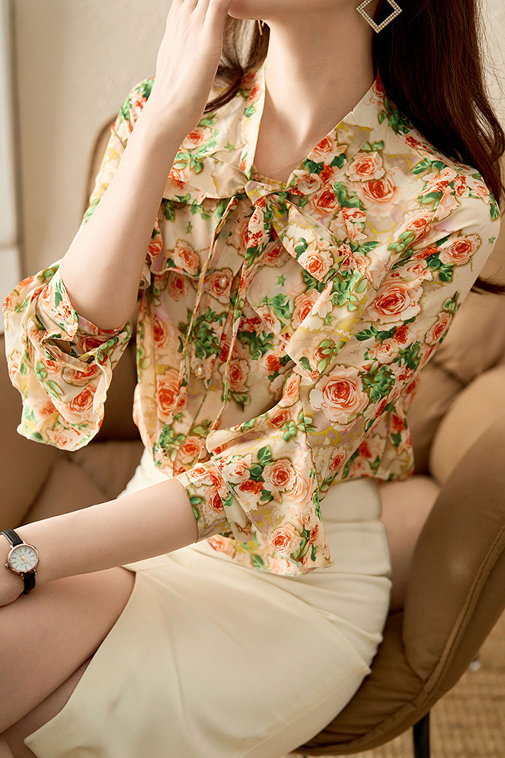 Women New Fashion Beautiful Bow Collar Trumpet Sleeves Floral Printed Elegant style Summer Casual Chiffon Top