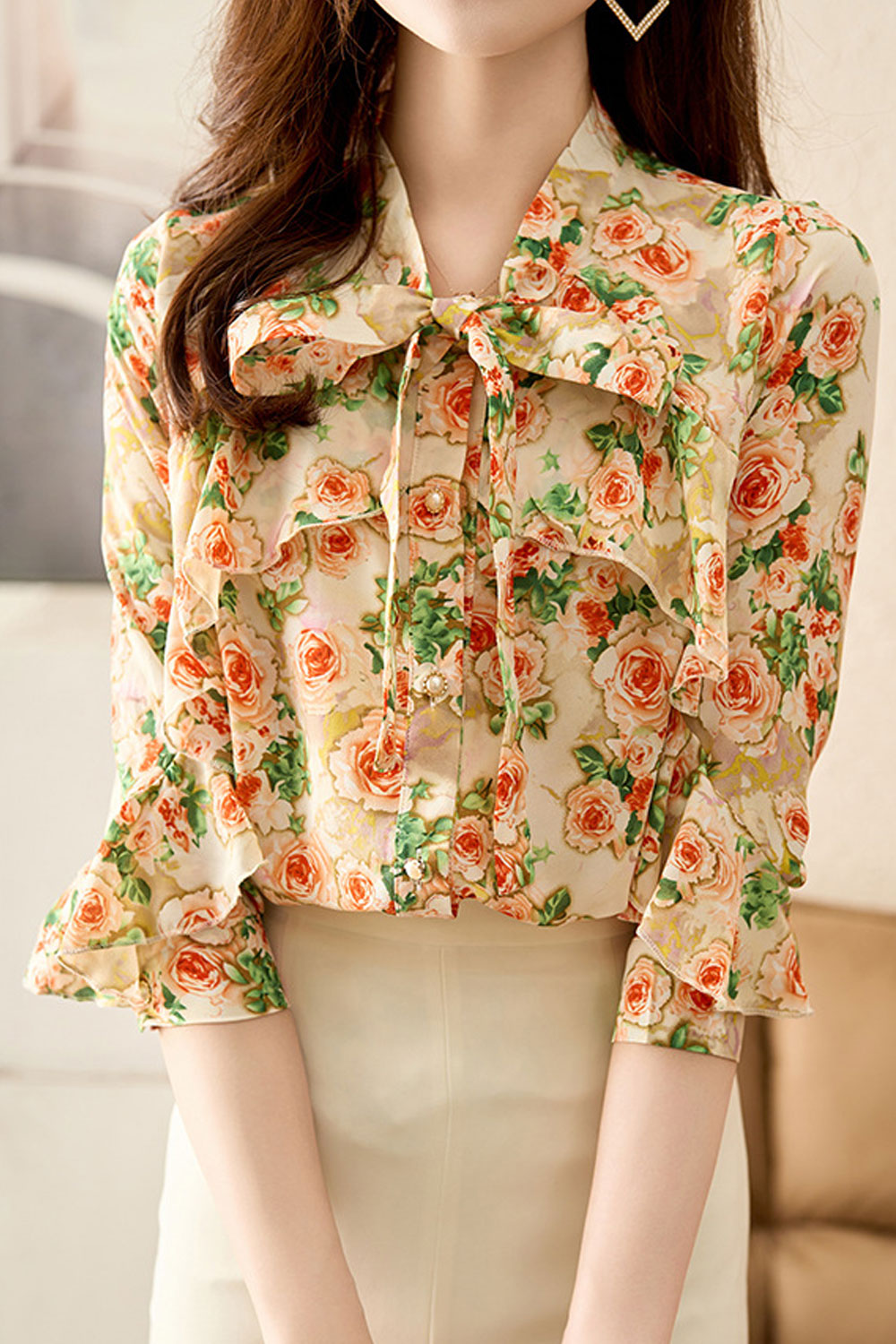 Women New Fashion Beautiful Bow Collar Trumpet Sleeves Floral Printed Elegant style Summer Casual Chiffon Top