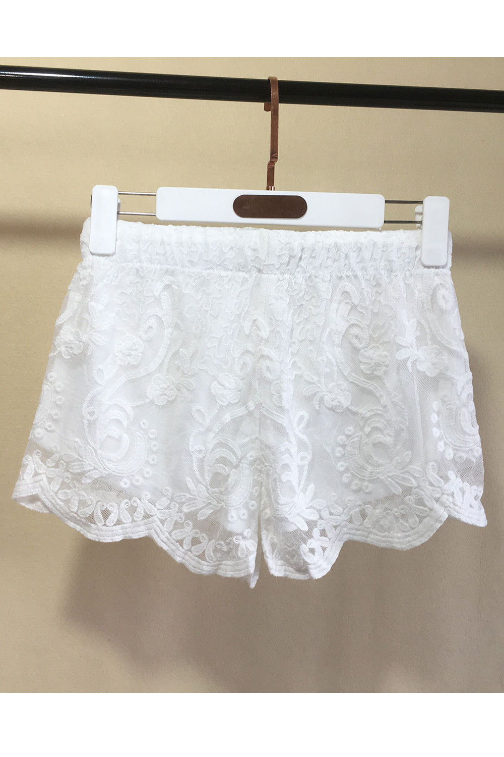 Women Elegant Embroidery Decorated irregular Hem Short