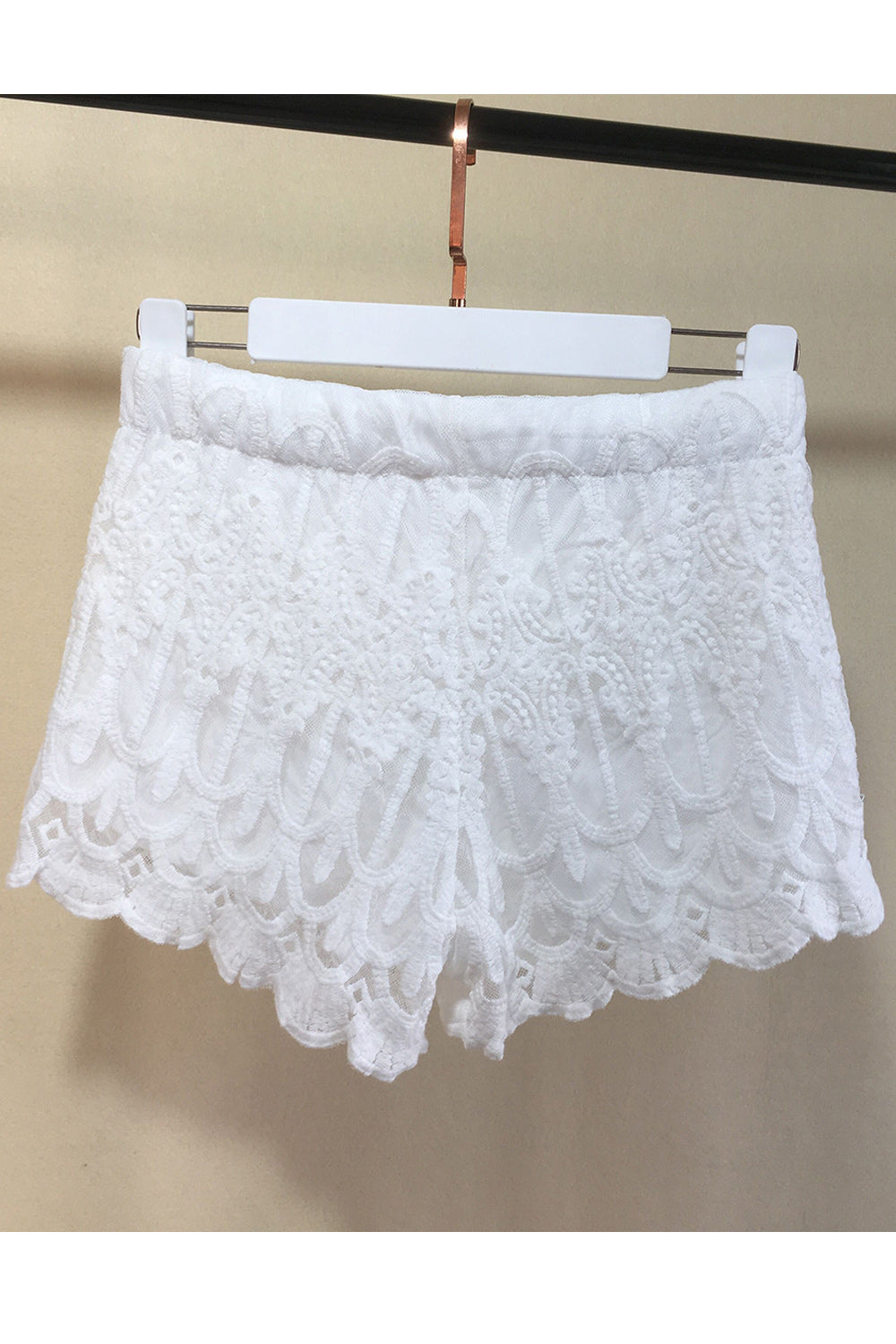 Women Embroidered Lace Breathable Solid Colored Short