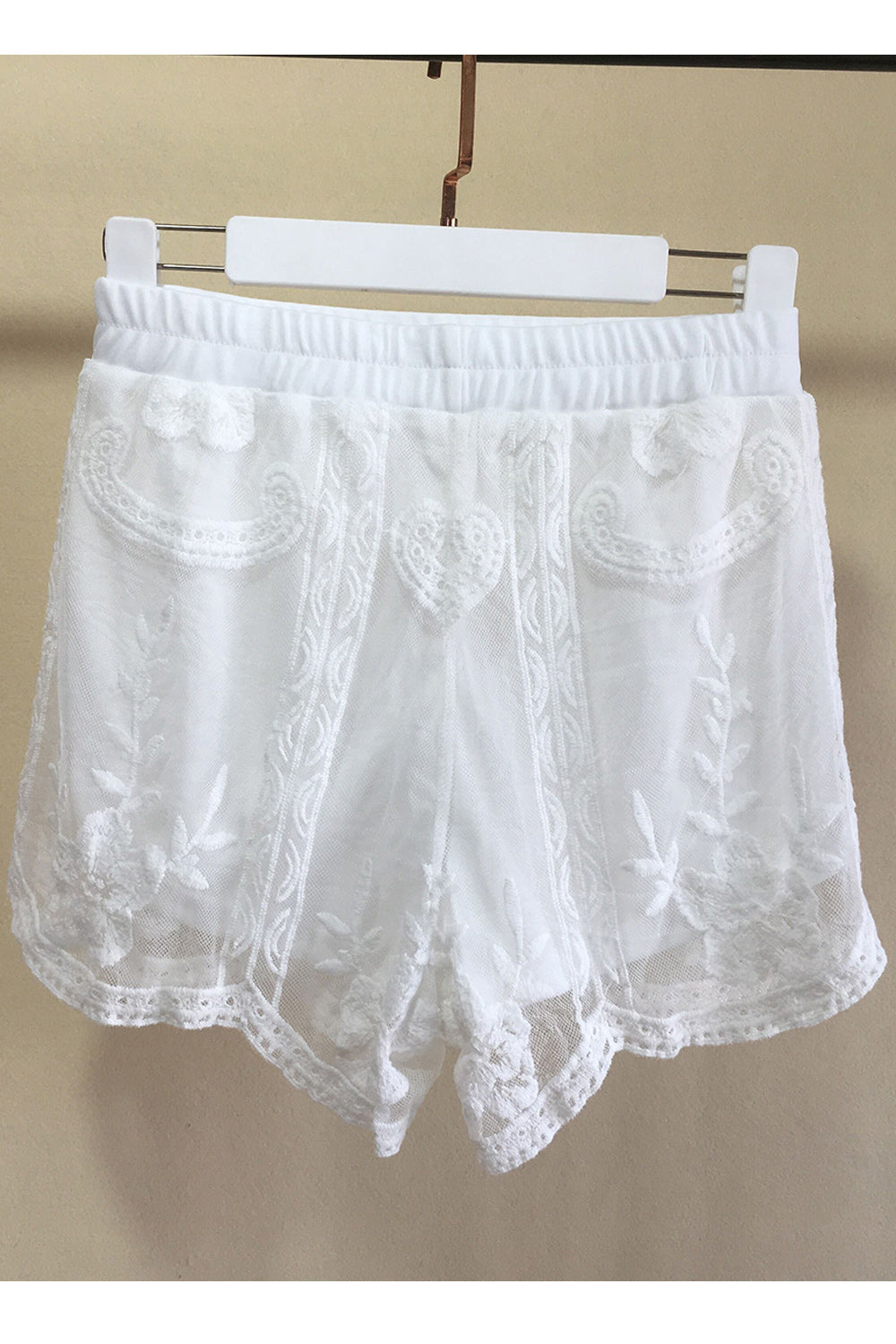 Women Embroidered Elastic Waistline Summer Fashion Short