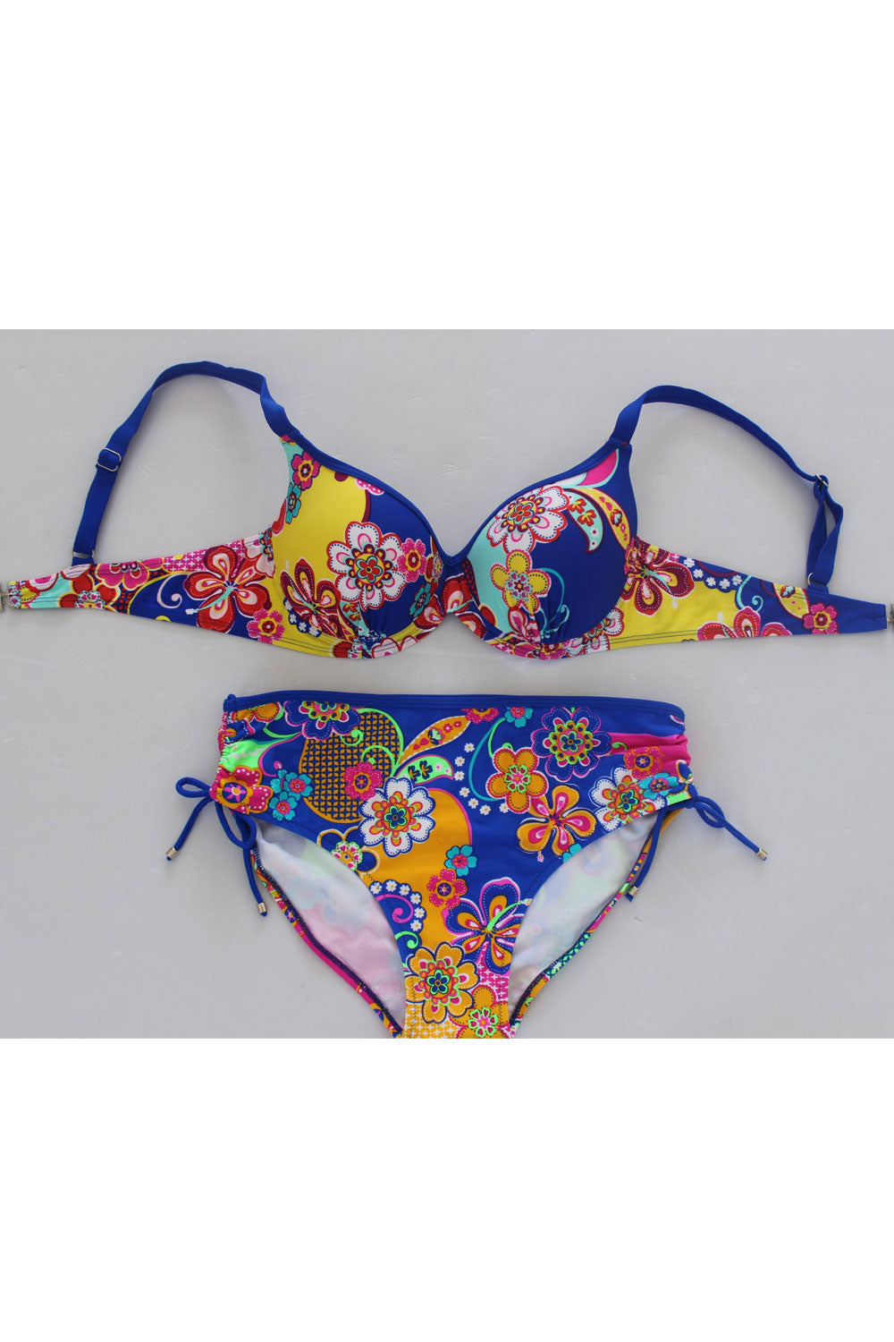 Women Comfortable Tie Neck Summer Beach Swimsuit Set