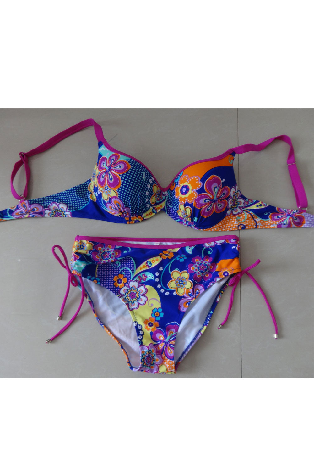 Women Comfortable Tie Neck Summer Beach Swimsuit Set