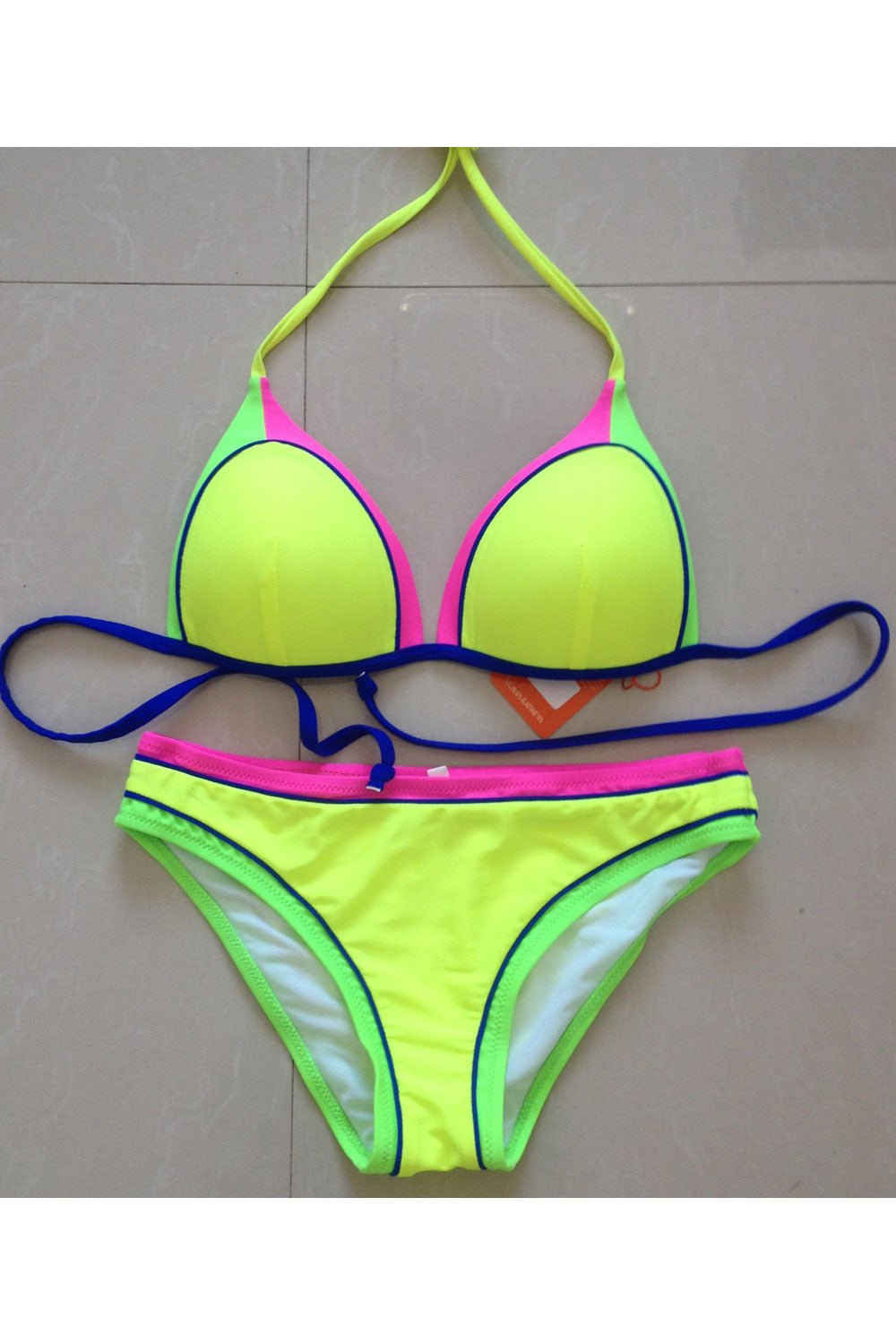 Women Comfortable Tie Neck Summer Beach Swimsuit Set