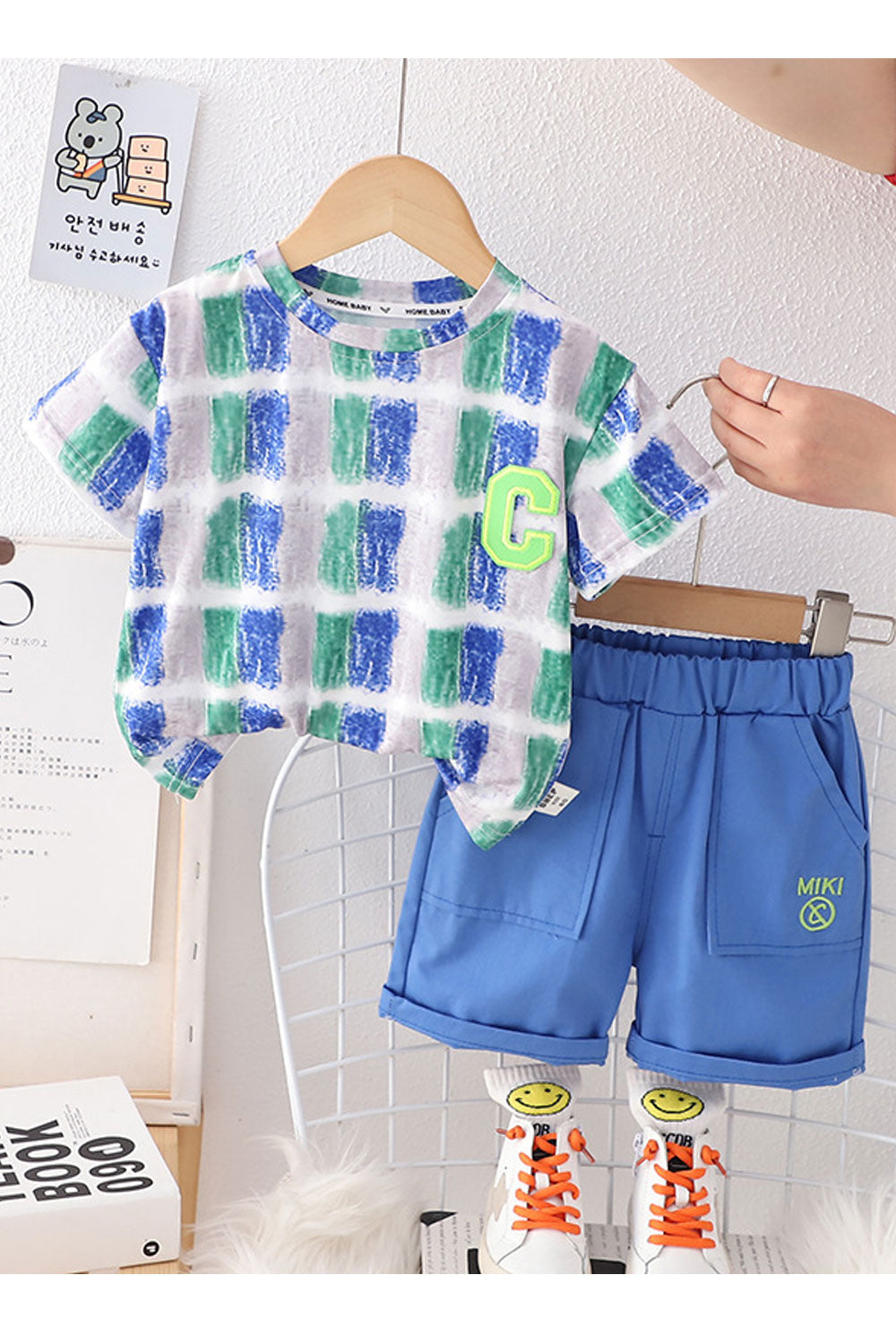 Baby and Toddler Boys New Style Fashionable Round Neck Short Sleeves Plaid Pattern T-Shirt with Descent Baby Shorts Summer Thin