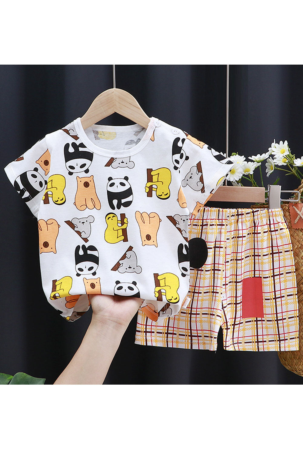 Baby and Toddler Boys New Pure Cotton Round Neck Short Sleeves Koala Bears Pattern T-Shirt with Plaid Shorts Summer Casual Two P