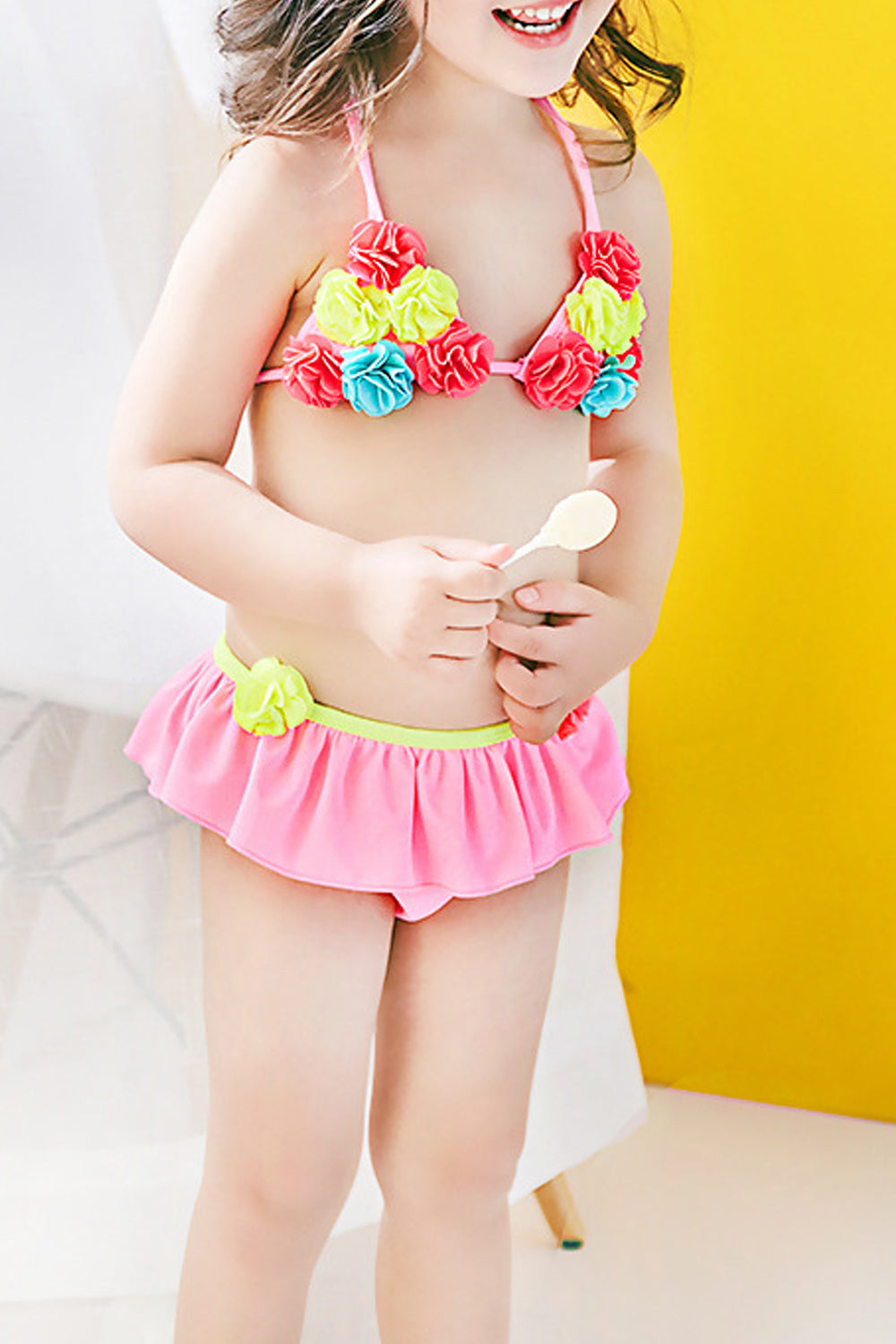 Baby Girls Halter Neck Flower Decorated Two Piece Swimsuit