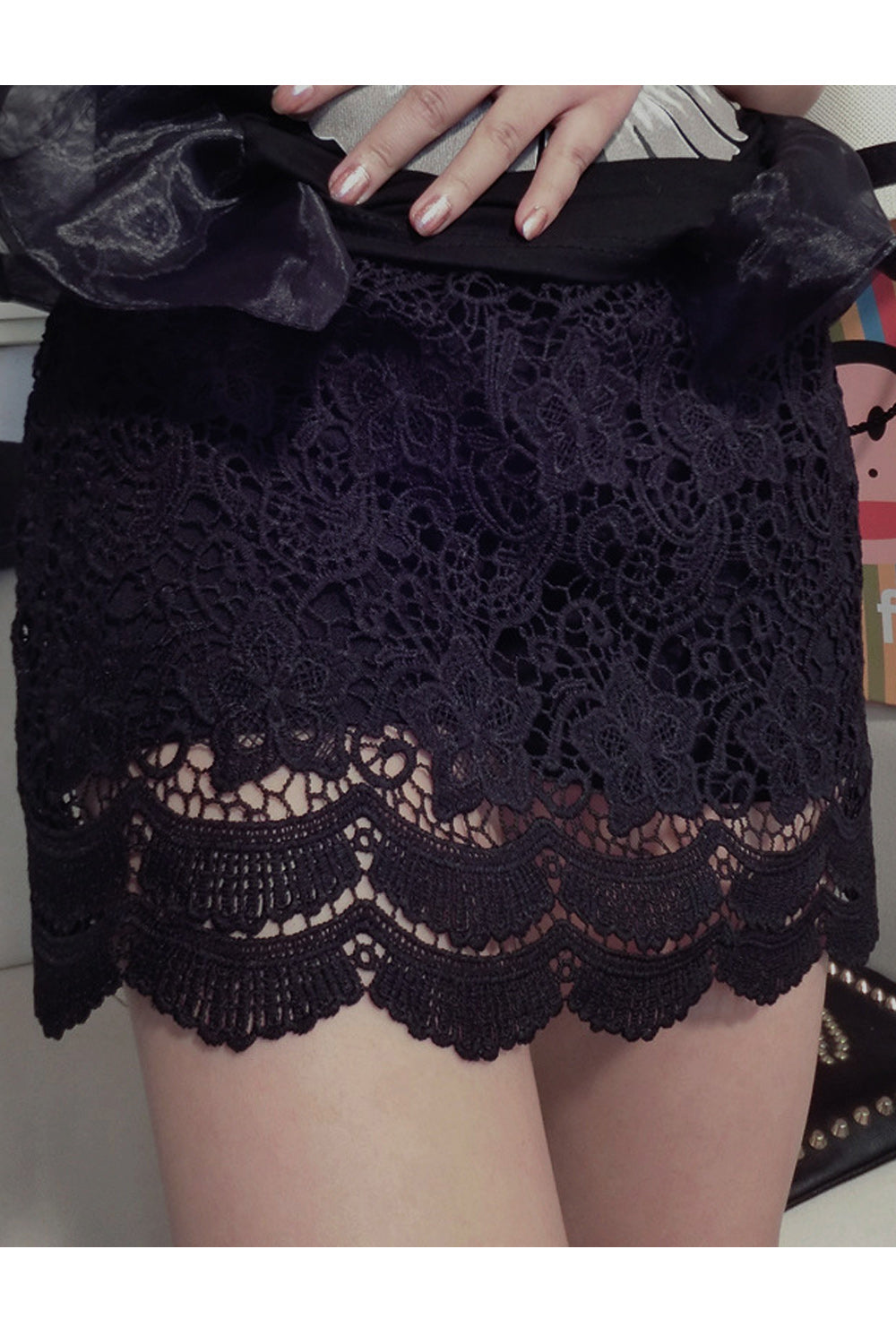 Women Fashion Flower Lace Body Fitted Skirt