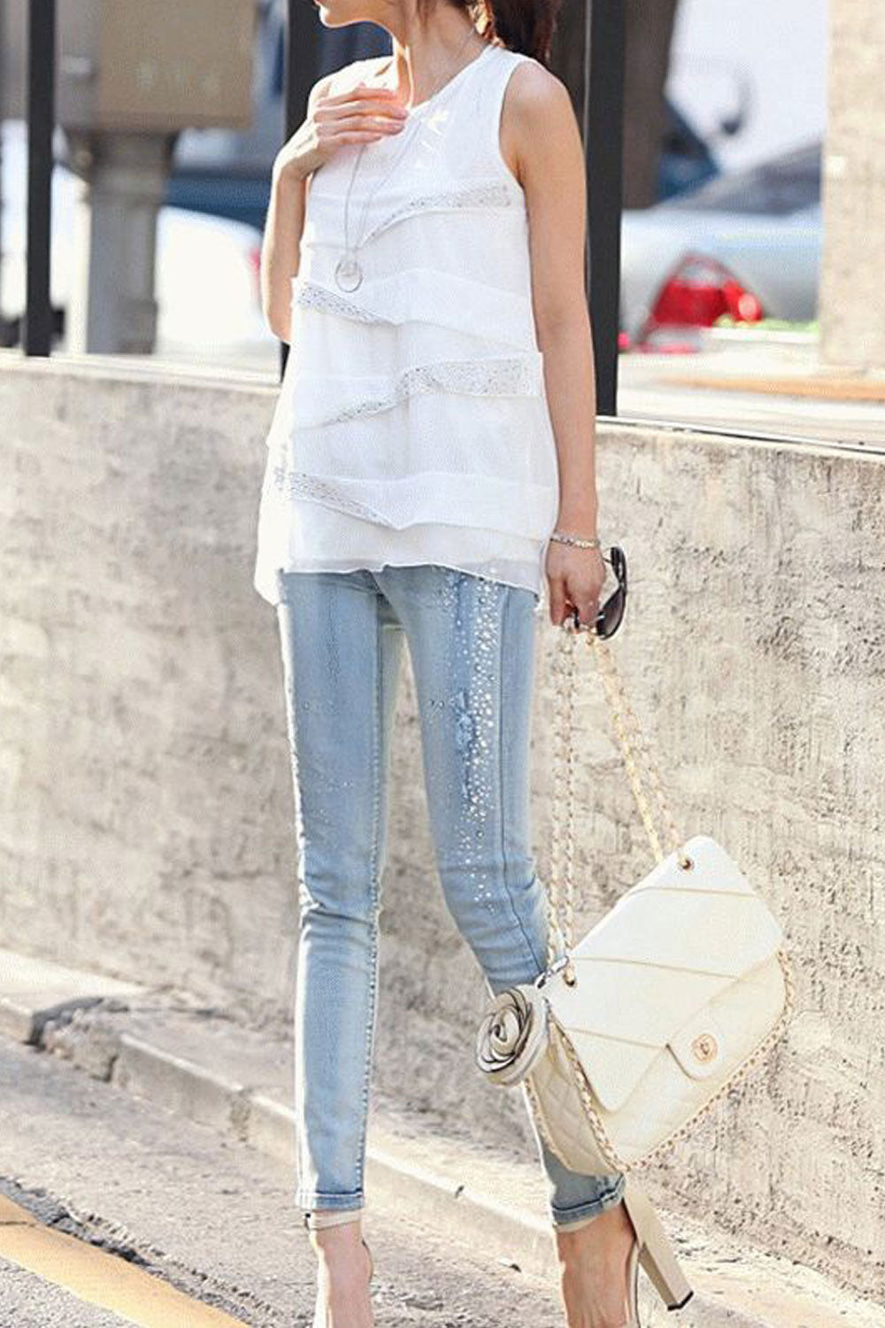 Women Beads Attached Stylish Jeans