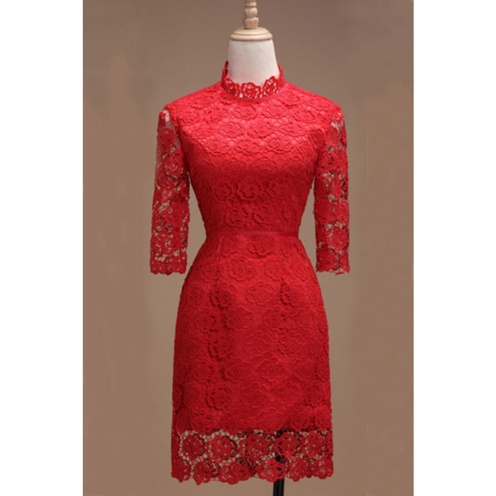 Thick Lace Decorated Evening Dress