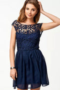 Women Halter Style Sleeveless Lace Decorated Dress