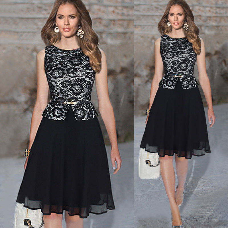 Women Wave Point Waist Fastening Lace Designed Dress with Belt