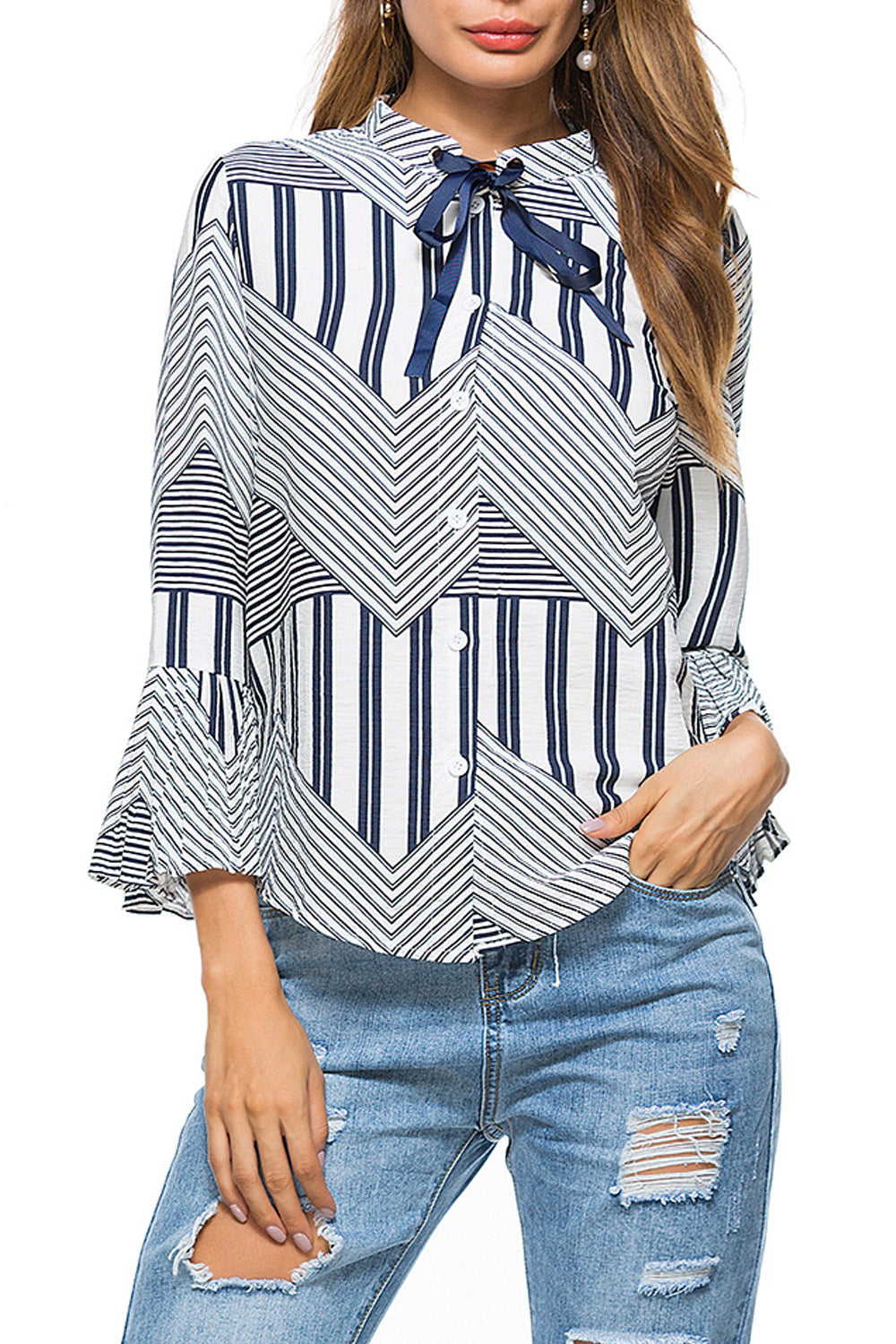 Women Pleated Pattern Cuff Sleeve Button Closure Shirt