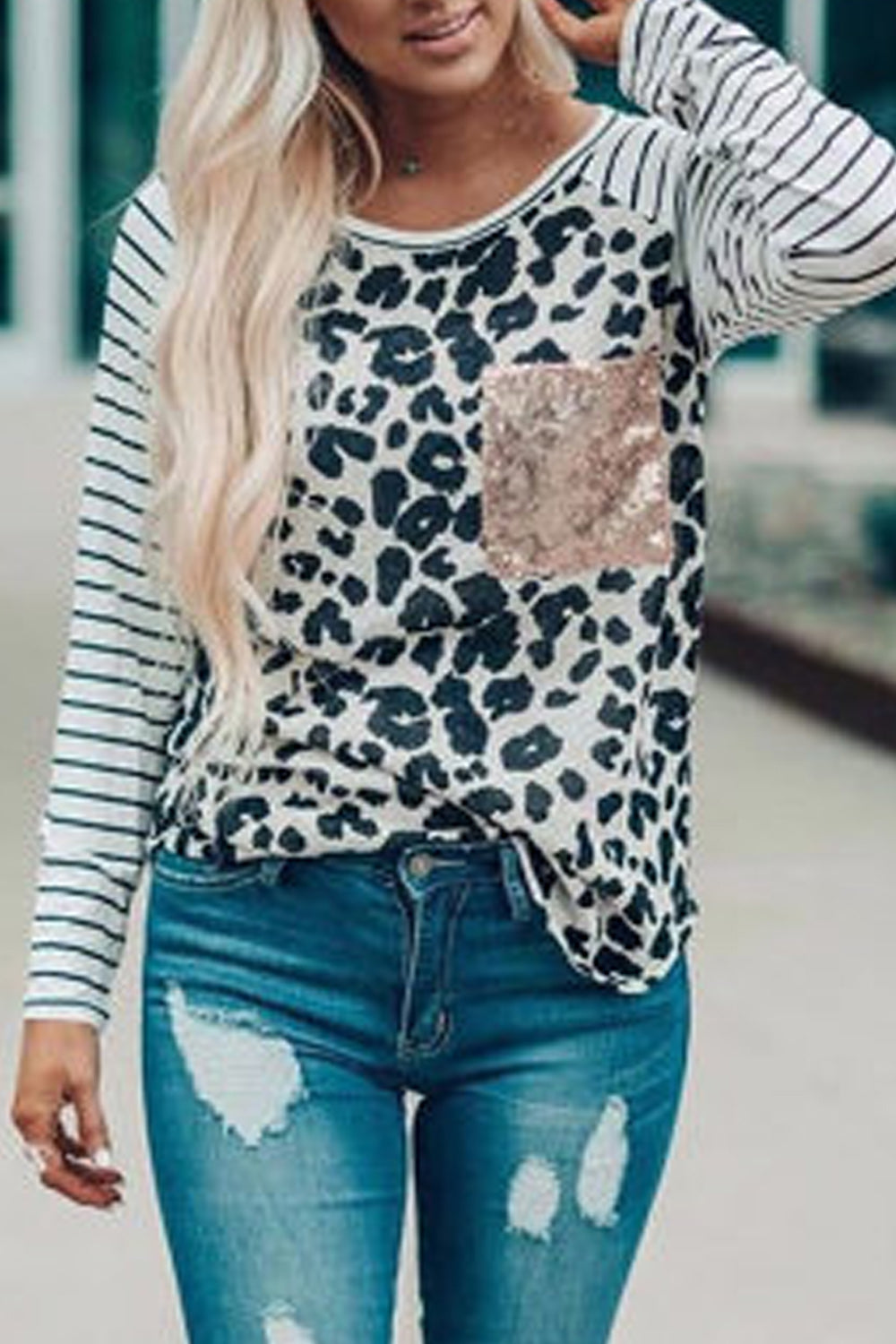 Women Round Neck Leopard Printed Long Sleeve Lovely Sweatshirt