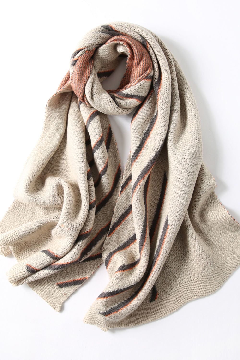 Women Striped Pattern Comfortable Stylish Autumn Muffler