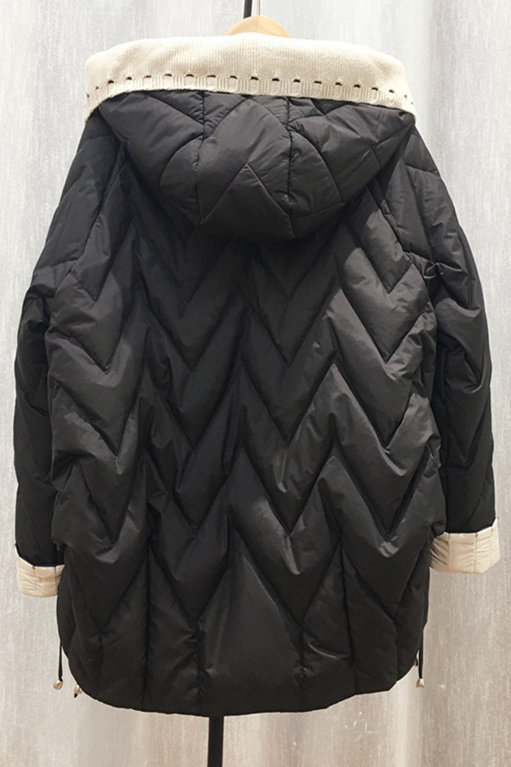 Women Button Closure Pretty Solid Colored Hooded Neck Warm Padded Jacket