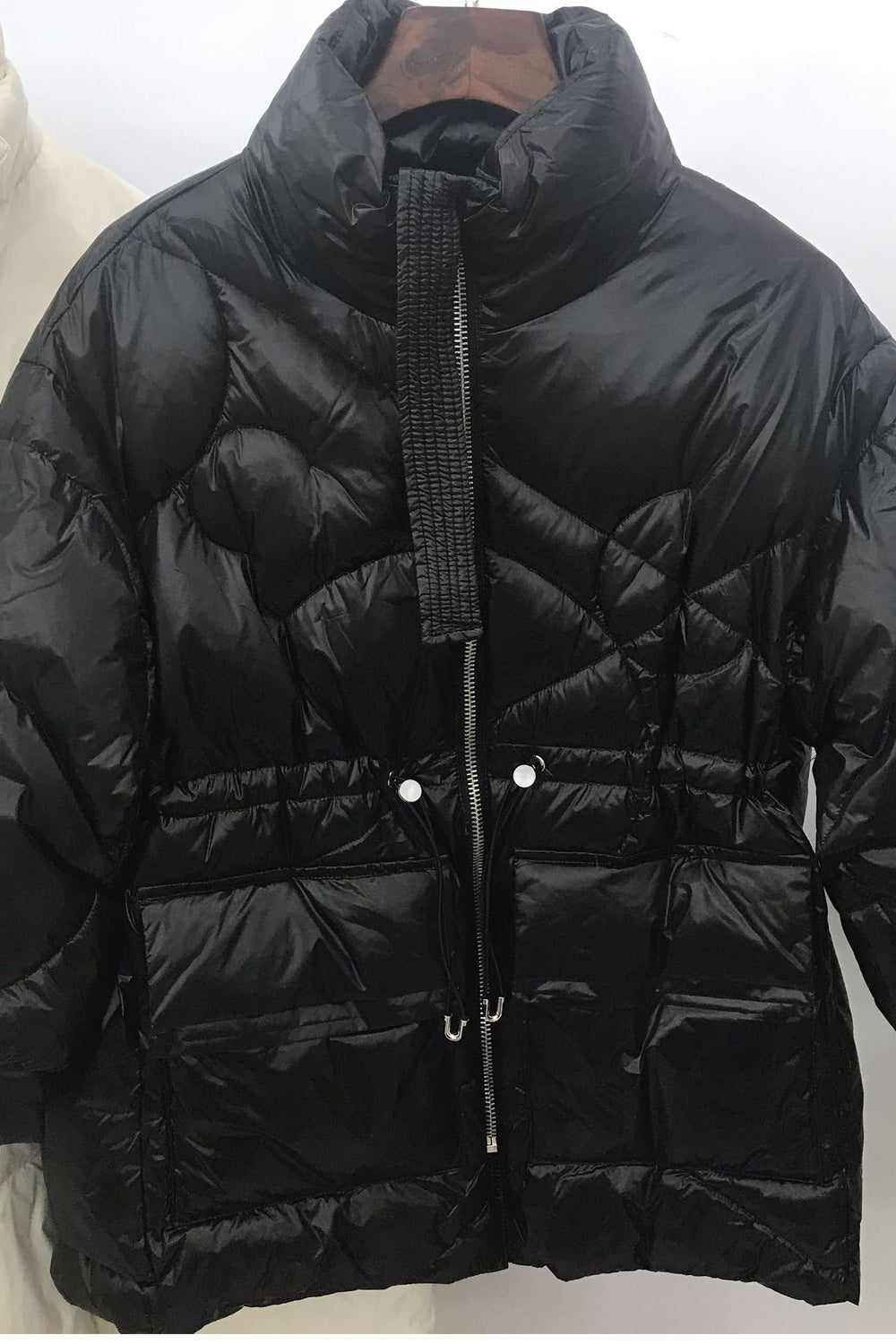 Women Pocket Styled Stand Up Collar Long Sleeve Convenient Padded Jacket