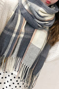 Women Fashionable Plaid Style Easy Casual Muffler