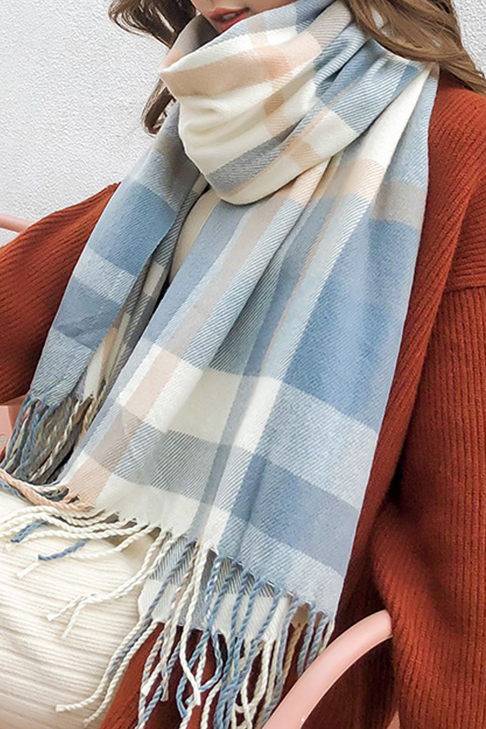 Women Fashionable Plaid Style Easy Casual Muffler