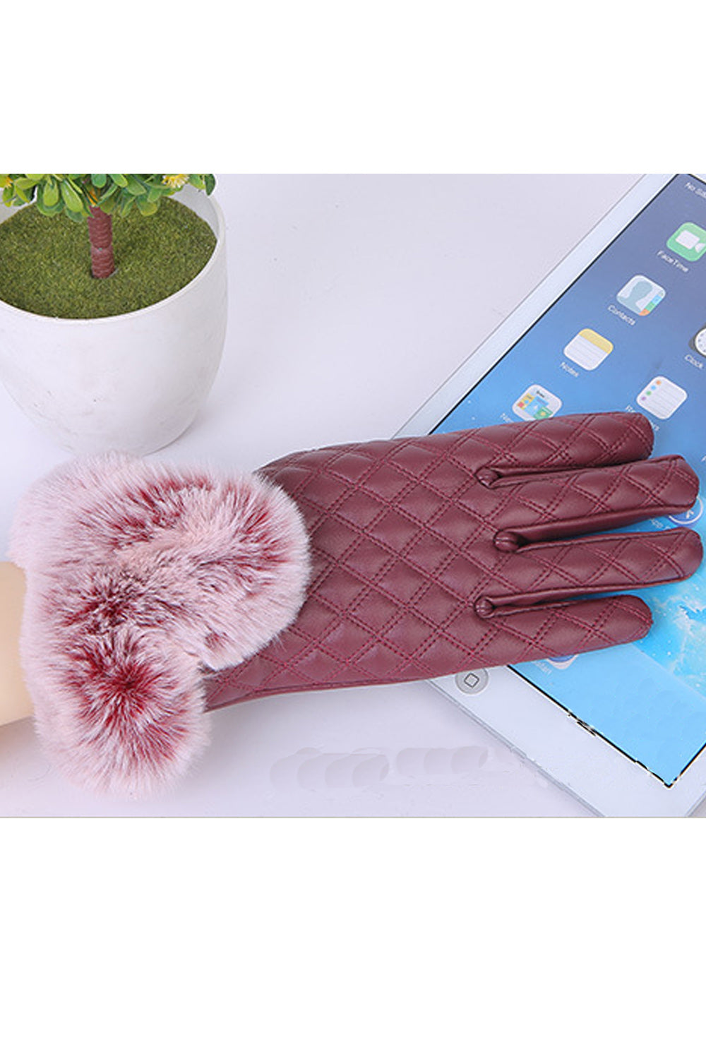 Women Warmth Feel Fleece Decorated Winter PU Gloves