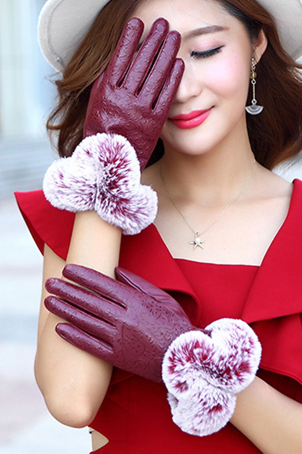 Women Fleece Ball Thick & Warm PU Gloves