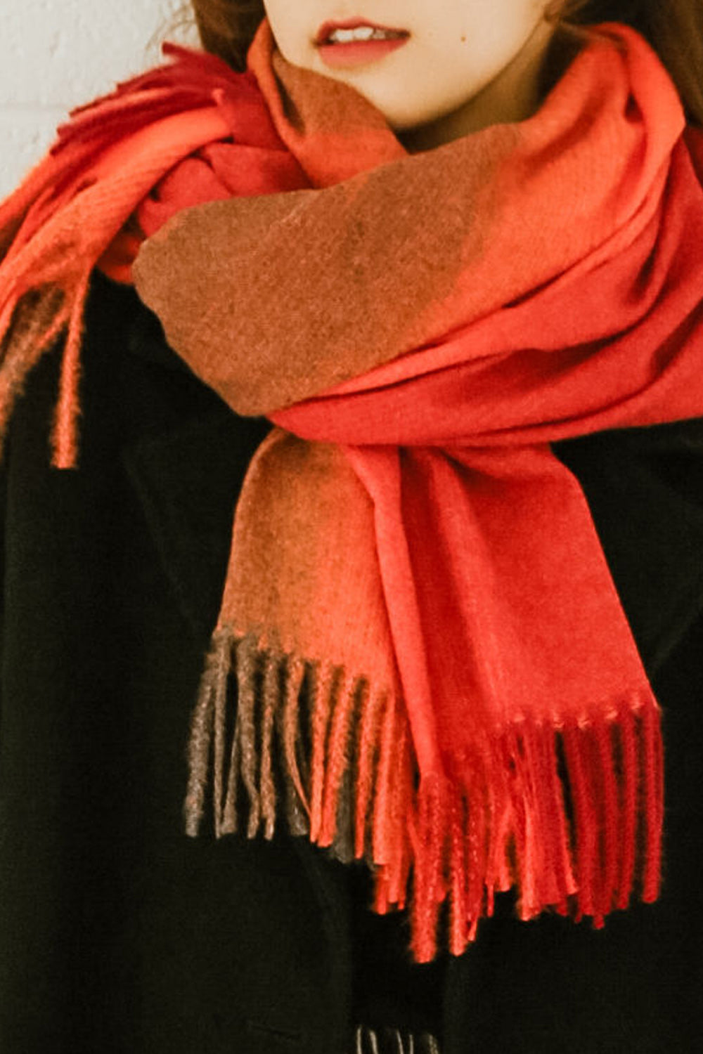Women Elegant Styled Tassel Decorated Fashionable Cozy Muffler