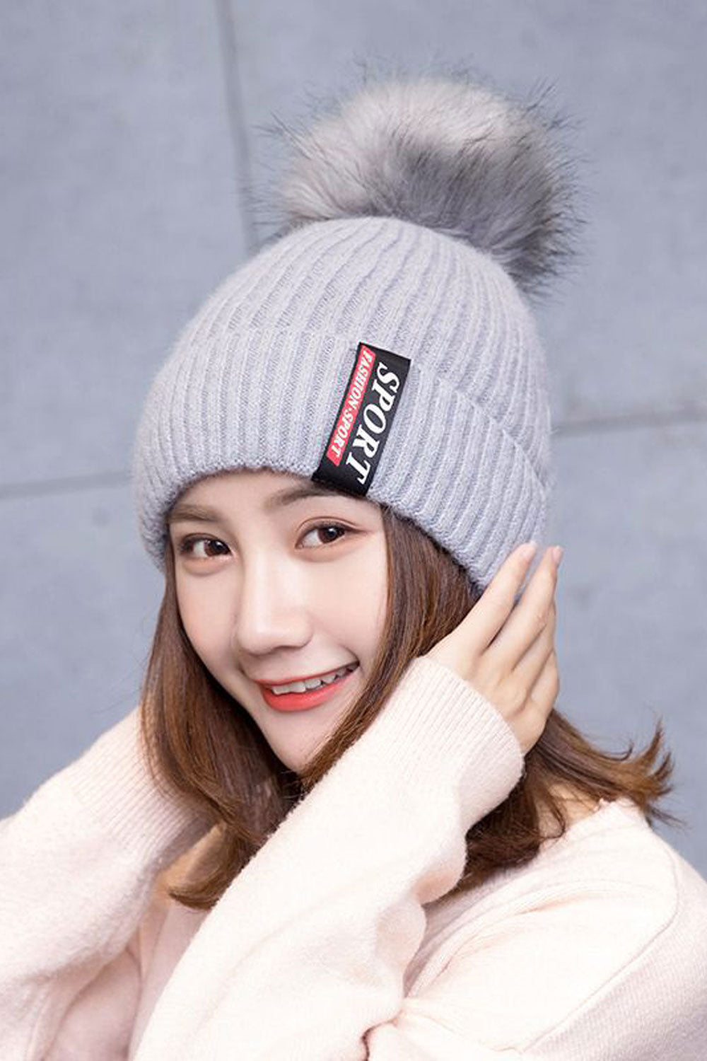 Women Cute Wool Ball Decorated Windproof Knitted Hat