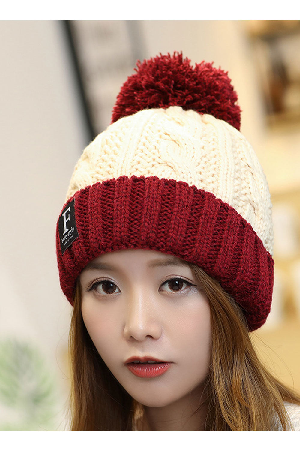 Women Ear Protection Windproof Hairball Decorated Knitted Hat
