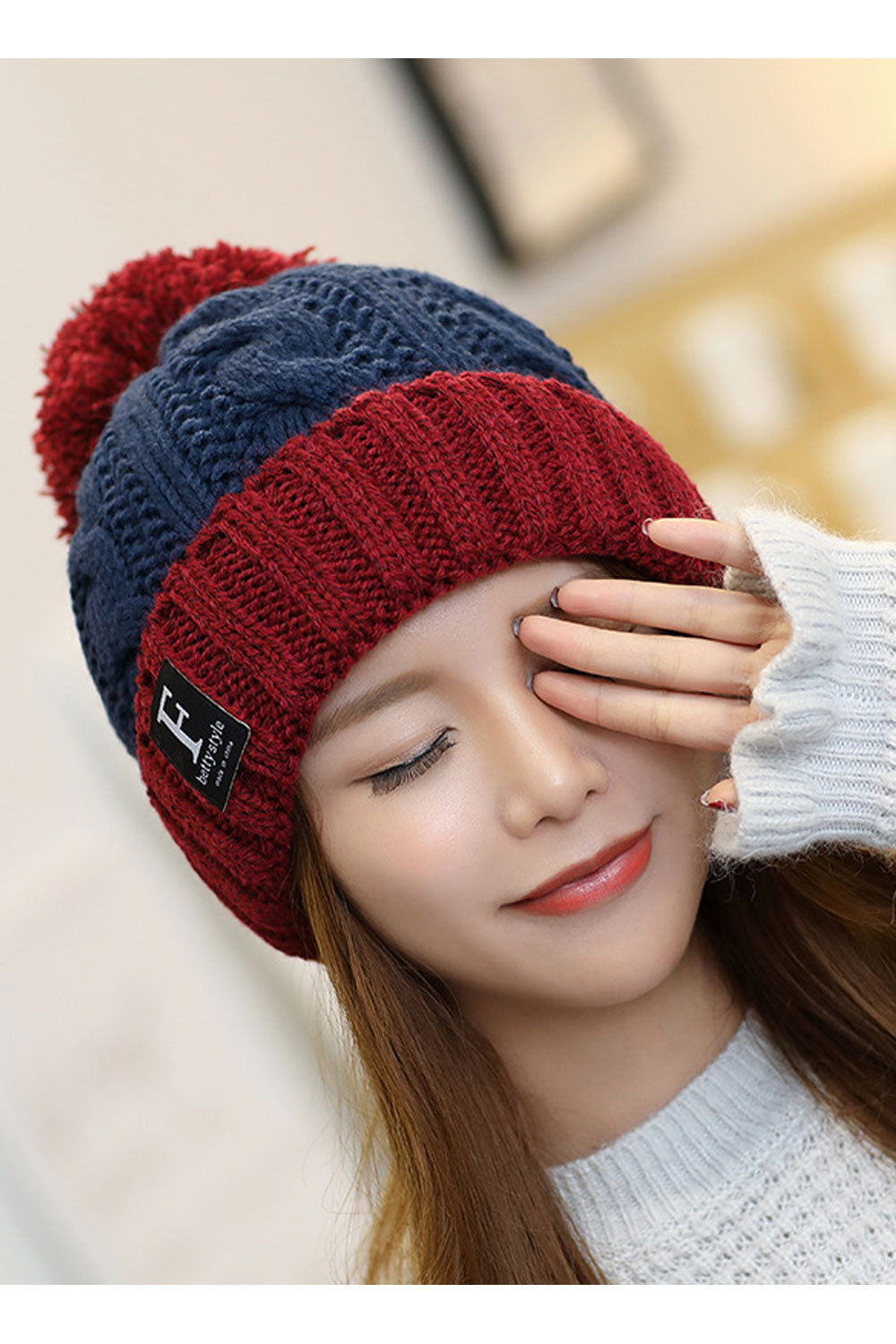 Women Ear Protection Windproof Hairball Decorated Knitted Hat