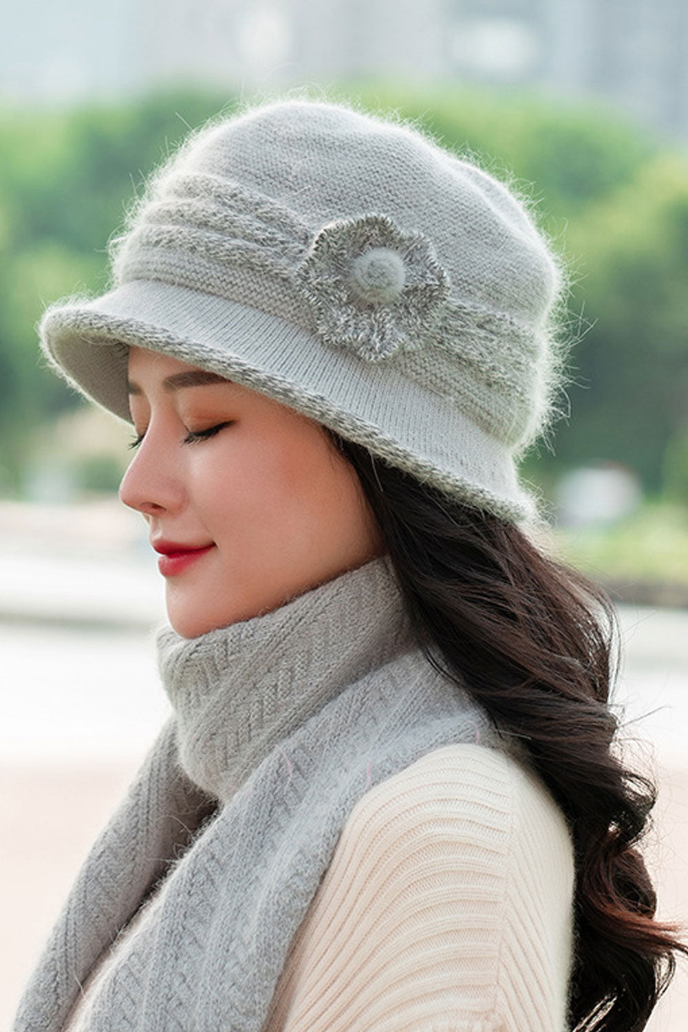 Women Beautiful Flower Ear Protection Warm Knitted Hat