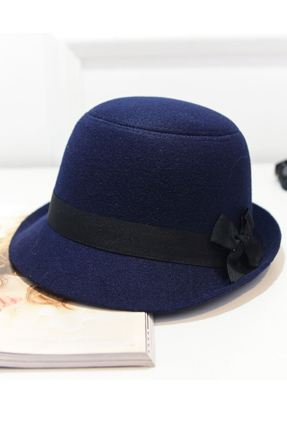 Women Bowknot Decorative Warm Imitation Wool Beret Hat