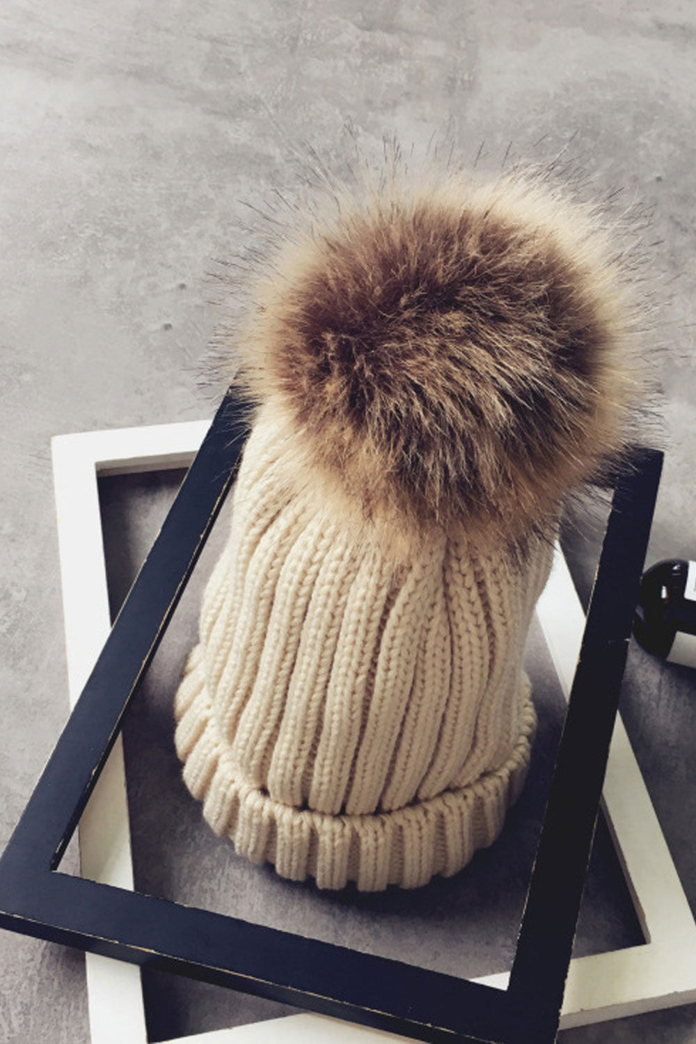Women Hair Ball Decoration Cozy Winter Season Casual Knitted Hat