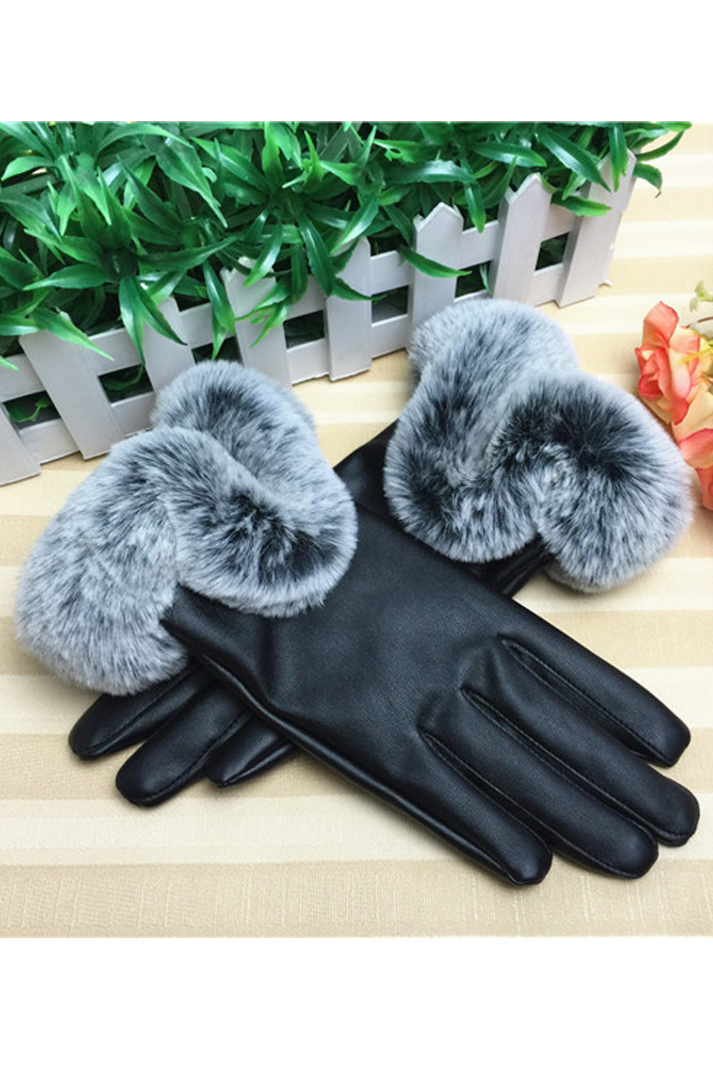 Women Warm Touch Screen Coldproof Hand Protection Leather Gloves