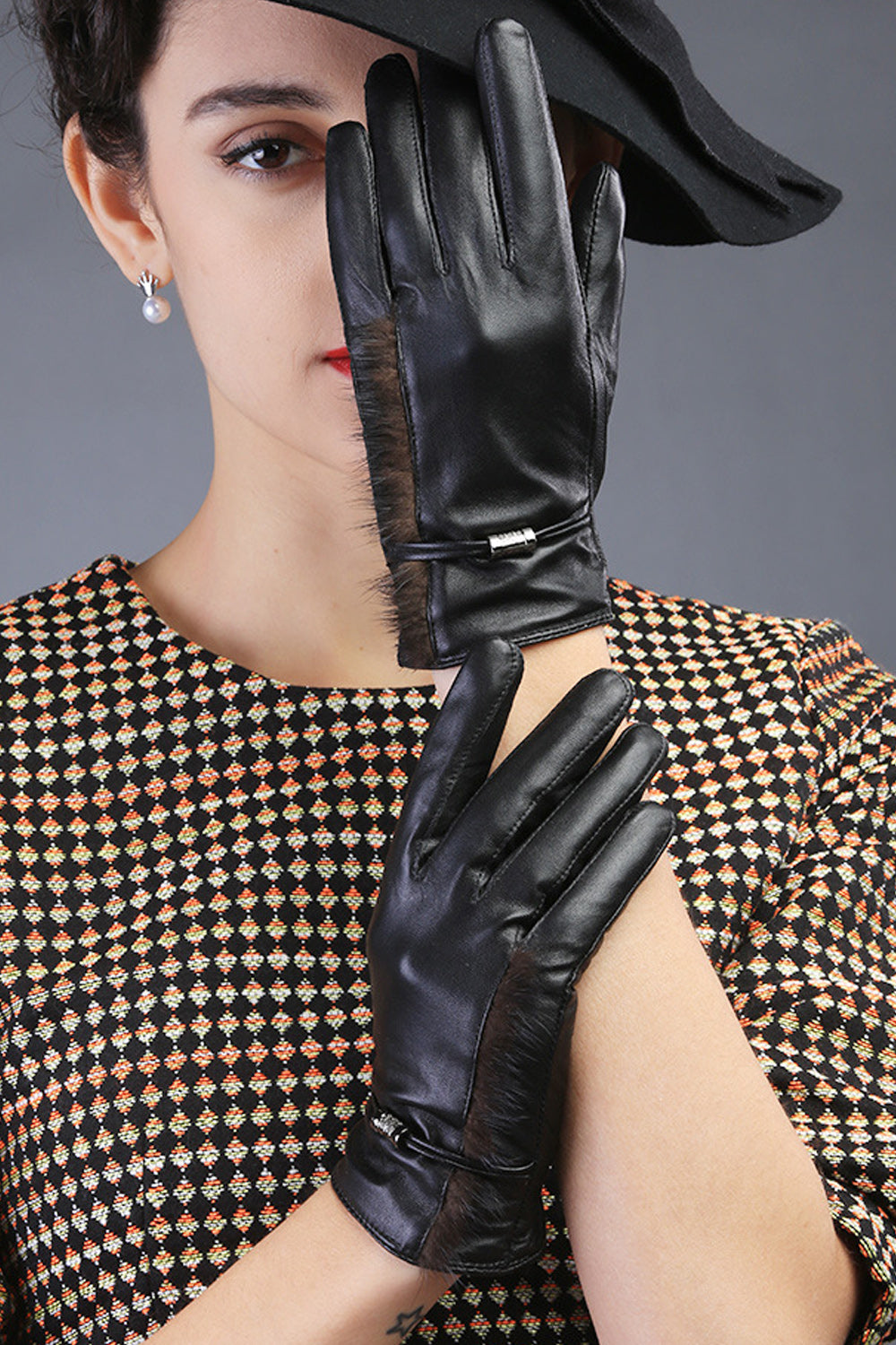 Women Winter Hand Protection Coldproof Leather Gloves