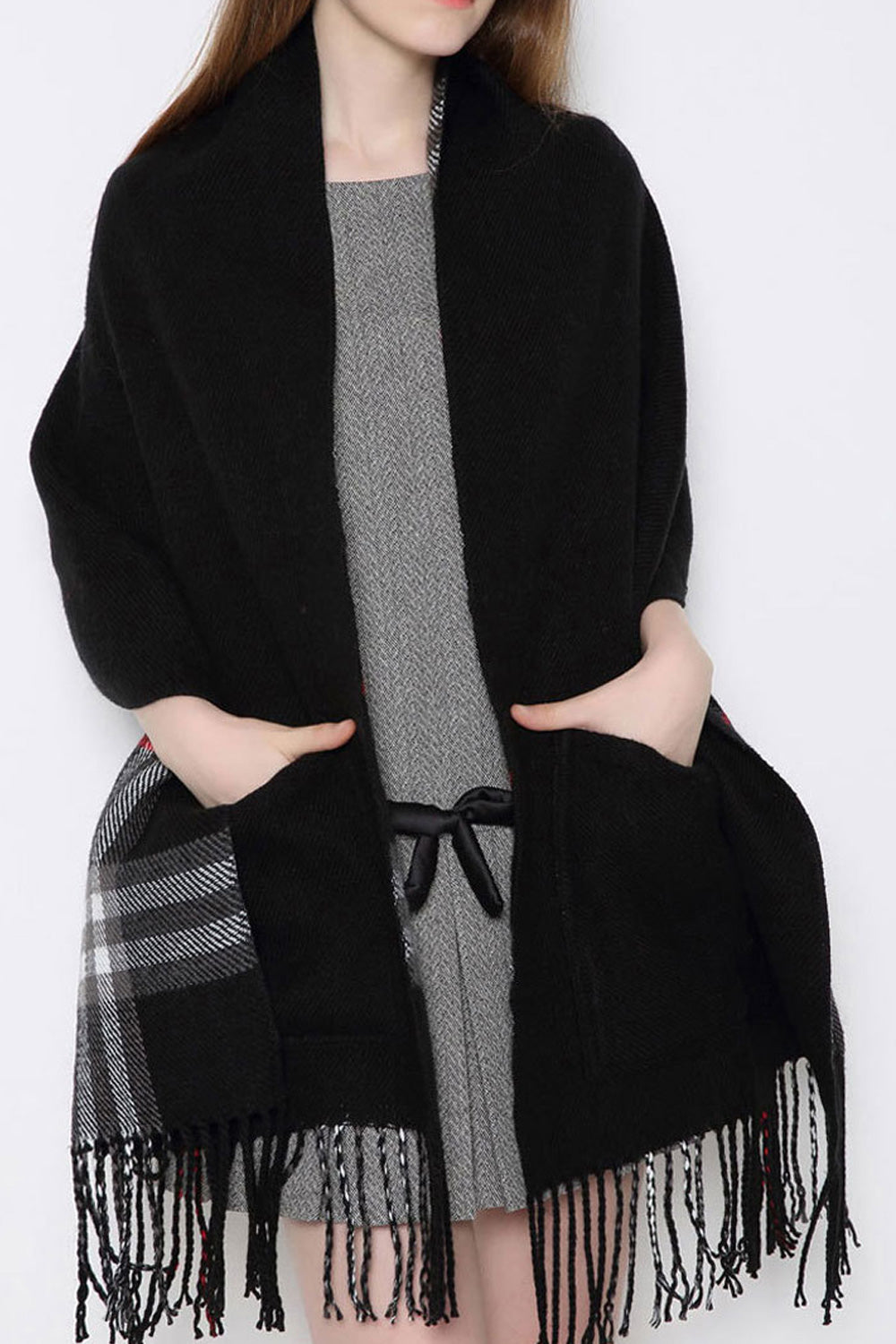 Women Tassel Hem Beautiful Plaid Style Fashionable Shawl