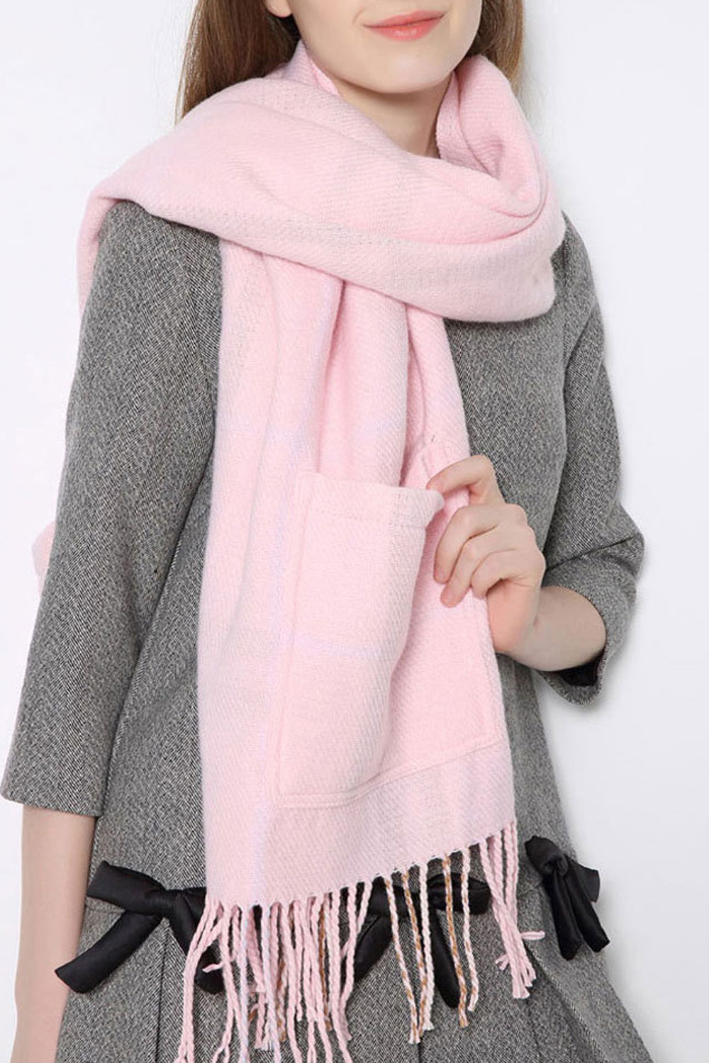 Women Tassel Hem Beautiful Plaid Style Fashionable Shawl