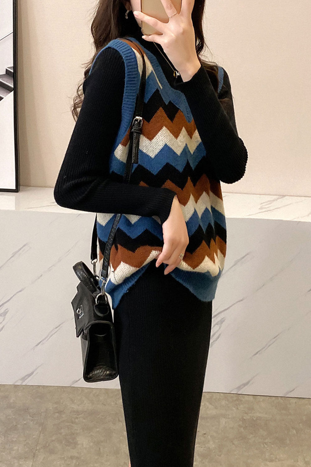 Women Long Sleeve Classic Pattern Style Warm Sweater