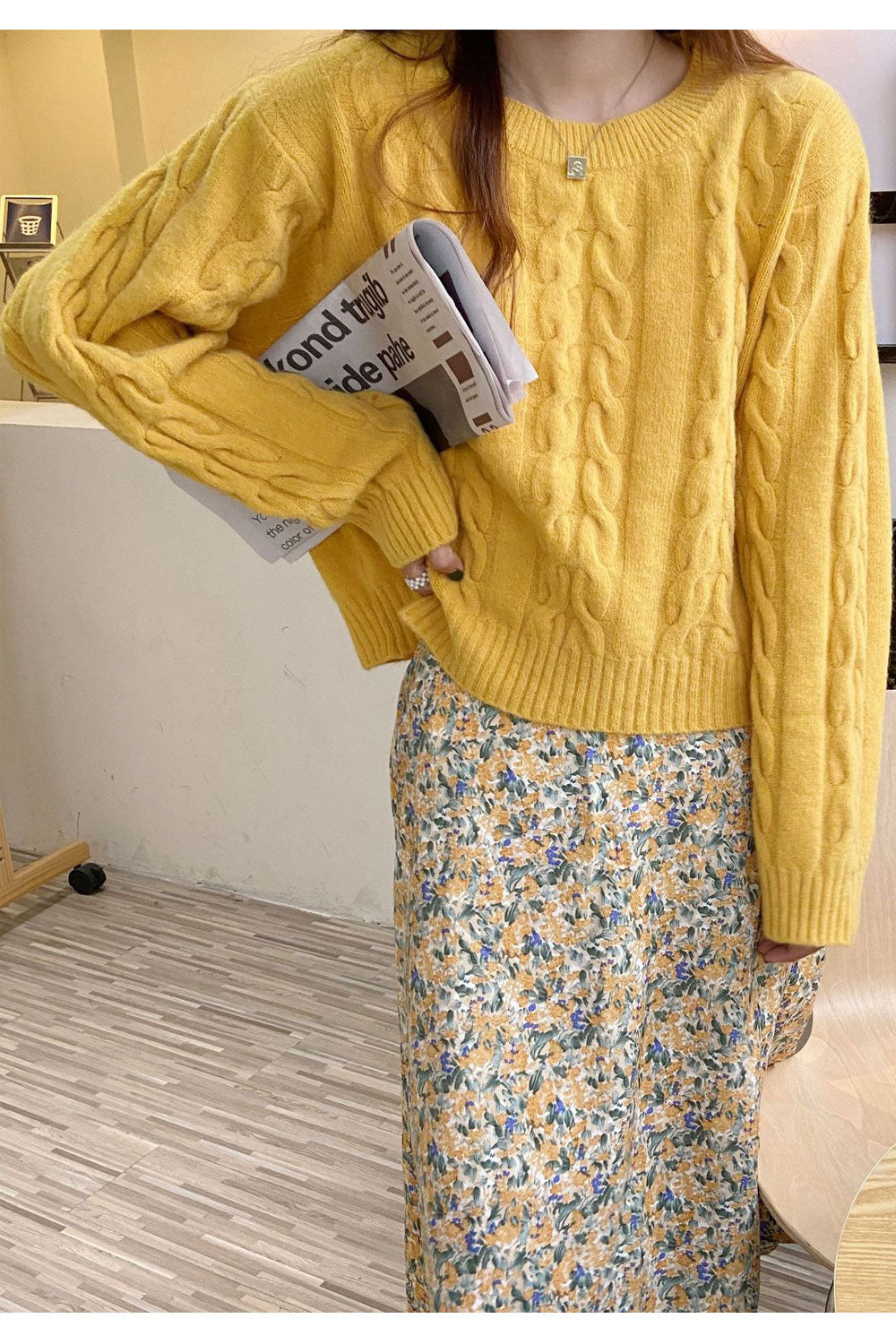 Women Convenient Stylish Solid Colored Long Sleeve Loose Sweater