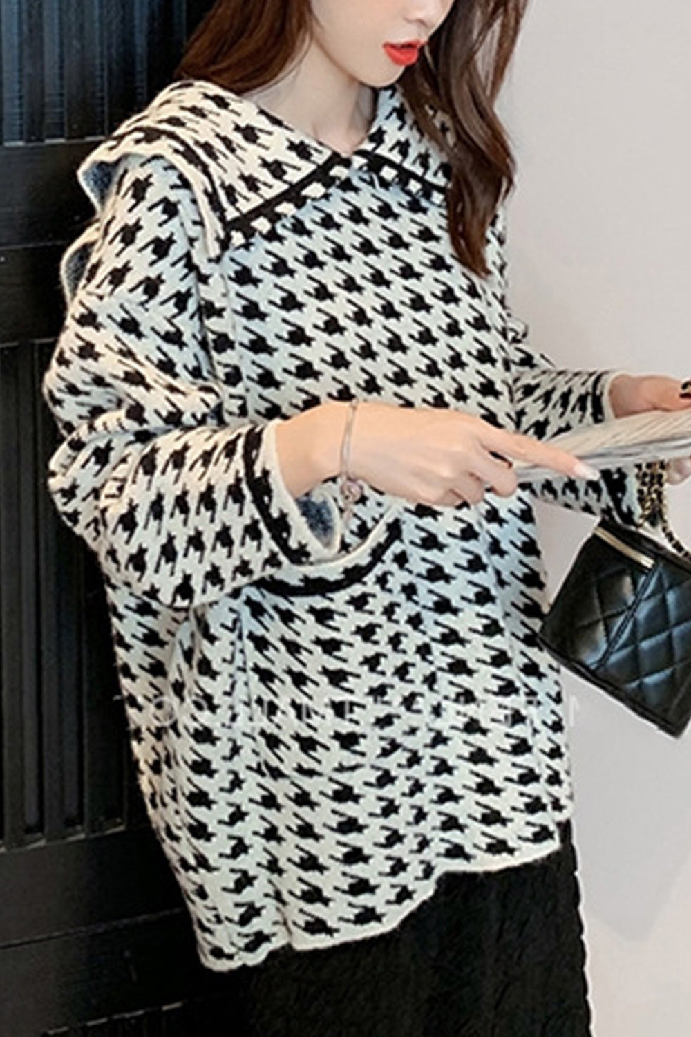 Women Trendy Deep V-Neck Convenient Button Closure Long Sleeve Cardigan