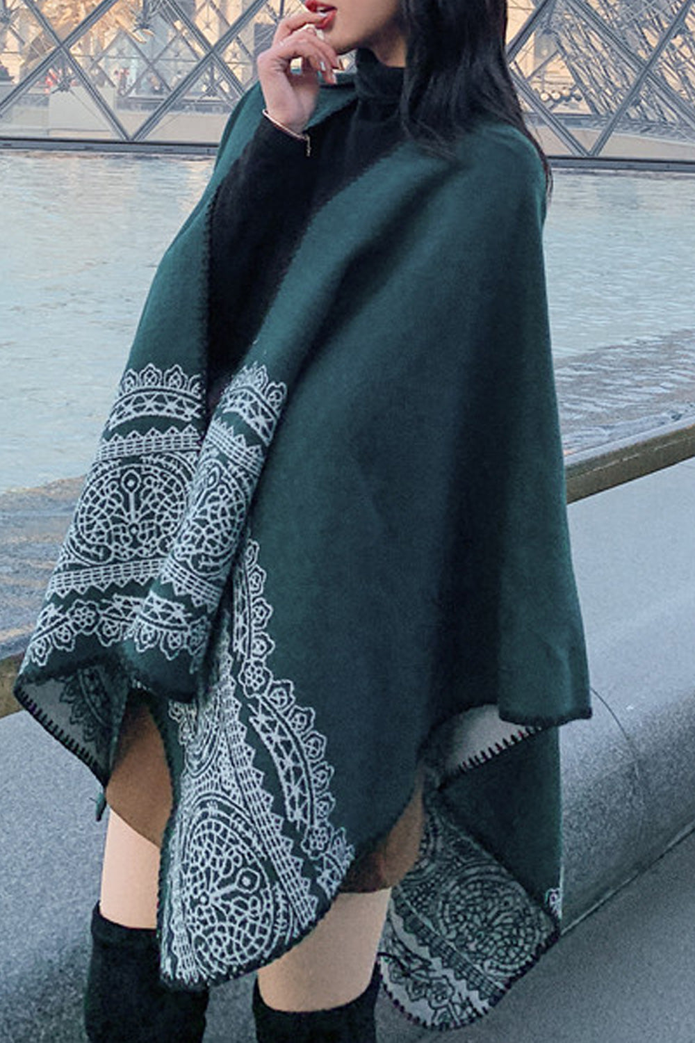 Women Classic Printed Pattern Comfortable Thick Cashmere Shawl