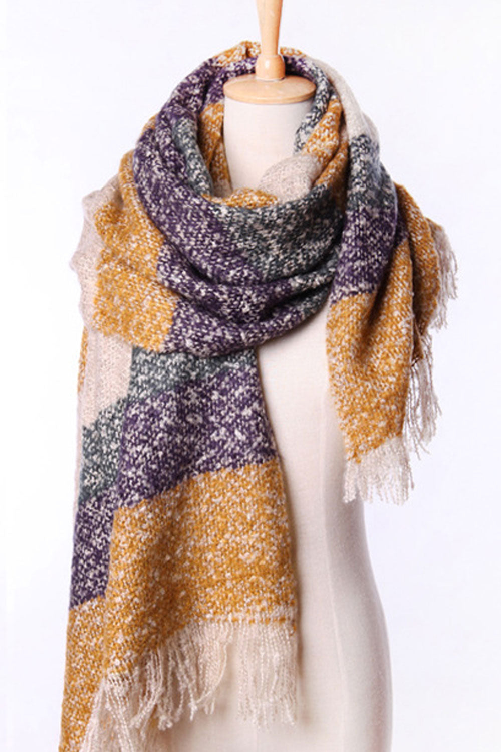Women Tassel Hem Lovely Winter Muffler